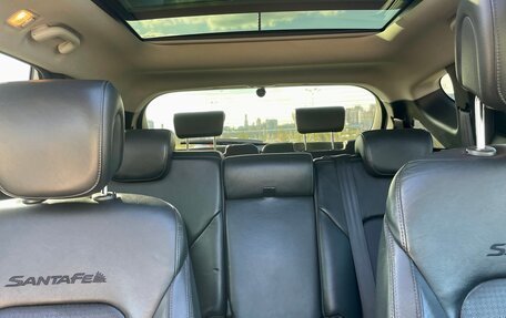 Hyundai Santa Fe III рестайлинг, 2013 год, 1 930 000 рублей, 18 фотография