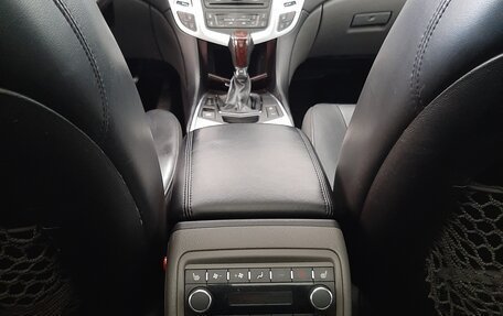 Cadillac SRX II рестайлинг, 2010 год, 779 000 рублей, 30 фотография