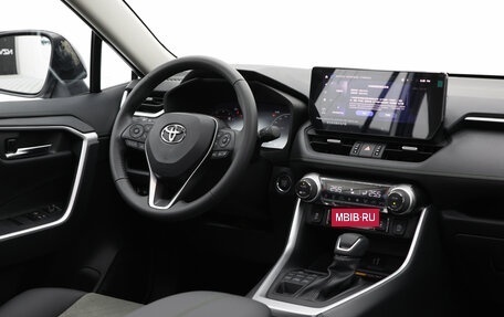 Toyota RAV4, 2024 год, 4 440 000 рублей, 7 фотография