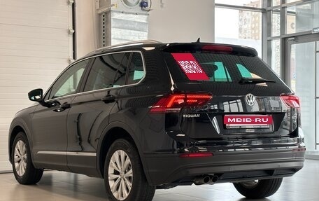 Volkswagen Tiguan II, 2017 год, 2 390 000 рублей, 9 фотография