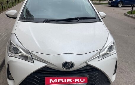 Toyota Vitz, 2019 год, 1 020 000 рублей, 1 фотография