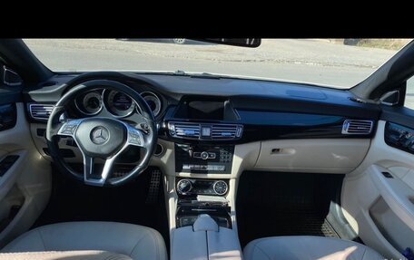 Mercedes-Benz CLS, 2013 год, 2 000 000 рублей, 10 фотография