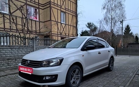 Volkswagen Polo VI (EU Market), 2018 год, 920 000 рублей, 2 фотография