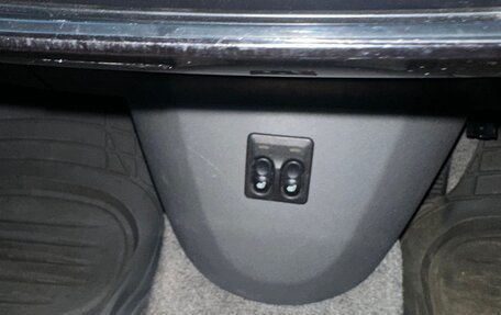 Toyota Prius, 2003 год, 470 000 рублей, 12 фотография