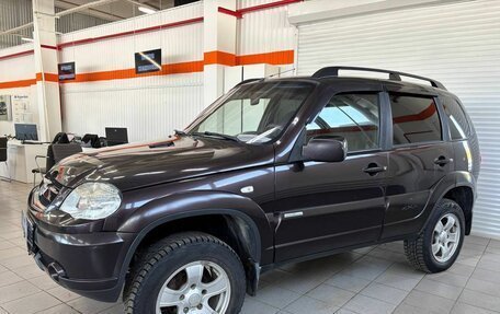 Chevrolet Niva I рестайлинг, 2010 год, 450 000 рублей, 5 фотография