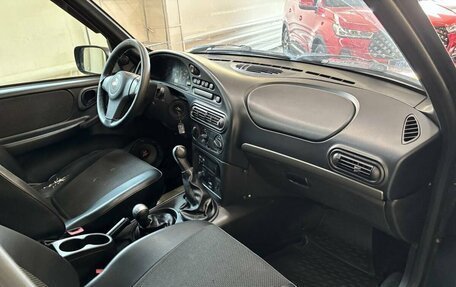 Chevrolet Niva I рестайлинг, 2010 год, 450 000 рублей, 14 фотография