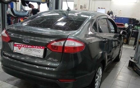 Ford Fiesta, 2018 год, 899 000 рублей, 3 фотография