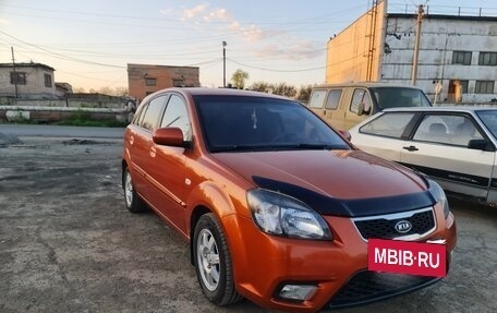 KIA Rio II, 2010 год, 610 000 рублей, 2 фотография