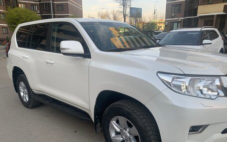 Toyota Land Cruiser Prado 150 рестайлинг 2, 2021 год, 6 200 000 рублей, 5 фотография