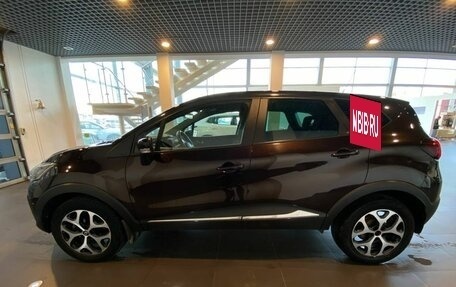 Renault Kaptur I рестайлинг, 2018 год, 1 850 000 рублей, 6 фотография