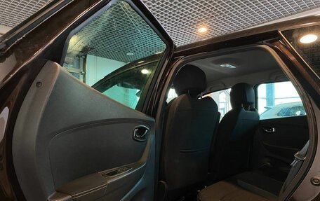 Renault Kaptur I рестайлинг, 2018 год, 1 850 000 рублей, 23 фотография