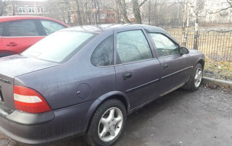 Opel Vectra B рестайлинг, 1998 год, 95 000 рублей, 2 фотография
