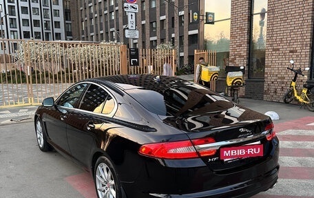 Jaguar XF I рестайлинг, 2013 год, 2 000 000 рублей, 9 фотография