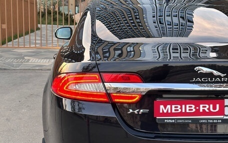 Jaguar XF I рестайлинг, 2013 год, 2 000 000 рублей, 7 фотография