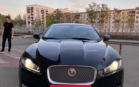 Jaguar XF I рестайлинг, 2013 год, 2 000 000 рублей, 13 фотография