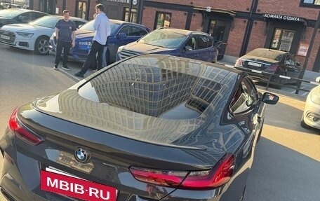 BMW 8 серия, 2021 год, 11 000 000 рублей, 6 фотография