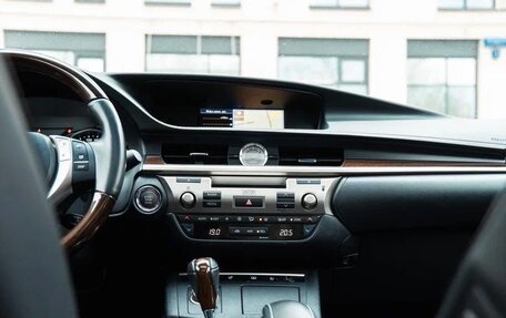 Lexus ES VII, 2014 год, 2 650 000 рублей, 27 фотография