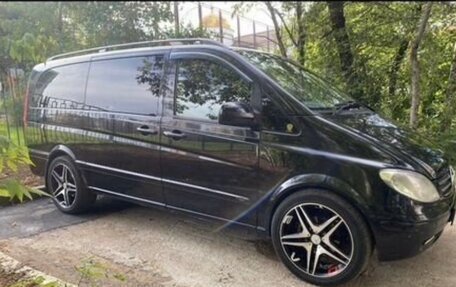 Mercedes-Benz Viano, 2010 год, 1 850 000 рублей, 1 фотография