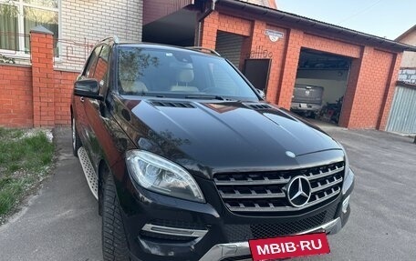 Mercedes-Benz M-Класс, 2014 год, 3 400 000 рублей, 2 фотография