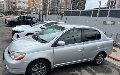 Toyota Platz, 2001 год, 420 000 рублей, 7 фотография