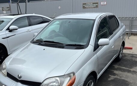 Toyota Platz, 2001 год, 420 000 рублей, 3 фотография