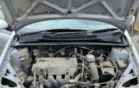 Toyota Platz, 2001 год, 420 000 рублей, 14 фотография