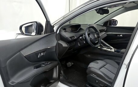 Peugeot 3008 II, 2020 год, 1 850 000 рублей, 3 фотография