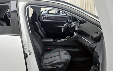 Peugeot 3008 II, 2020 год, 1 850 000 рублей, 4 фотография