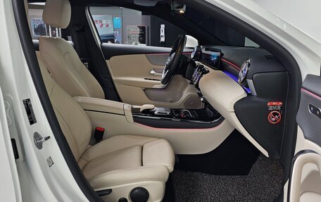 Mercedes-Benz A-Класс, 2021 год, 2 690 000 рублей, 16 фотография