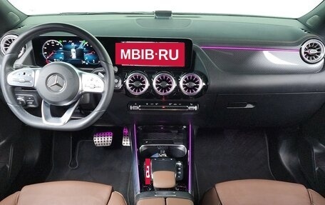 Mercedes-Benz GLA, 2021 год, 3 800 000 рублей, 8 фотография