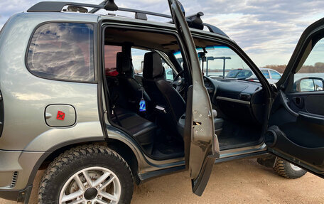 Chevrolet Niva I рестайлинг, 2011 год, 590 000 рублей, 1 фотография