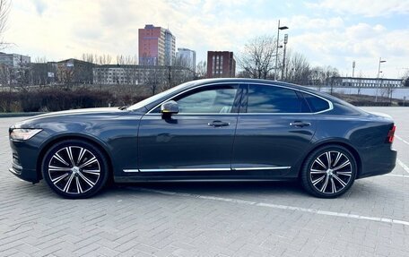 Volvo S90 II рестайлинг, 2021 год, 3 500 000 рублей, 3 фотография