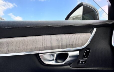 Volvo S90 II рестайлинг, 2021 год, 3 500 000 рублей, 13 фотография