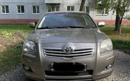 Toyota Avensis III рестайлинг, 2006 год, 670 000 рублей, 3 фотография