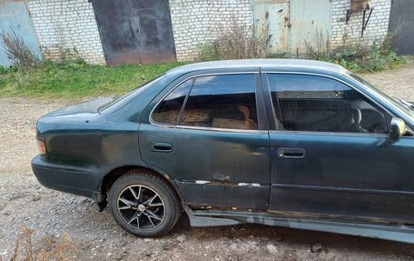 Toyota Scepter, 1992 год, 180 000 рублей, 4 фотография