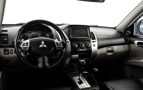 Mitsubishi Pajero Sport II рестайлинг, 2010 год, 1 699 000 рублей, 11 фотография