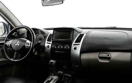 Mitsubishi Pajero Sport II рестайлинг, 2010 год, 1 699 000 рублей, 9 фотография