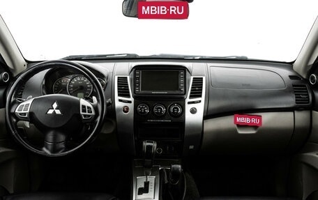 Mitsubishi Pajero Sport II рестайлинг, 2010 год, 1 699 000 рублей, 10 фотография