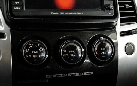 Mitsubishi Pajero Sport II рестайлинг, 2010 год, 1 699 000 рублей, 14 фотография