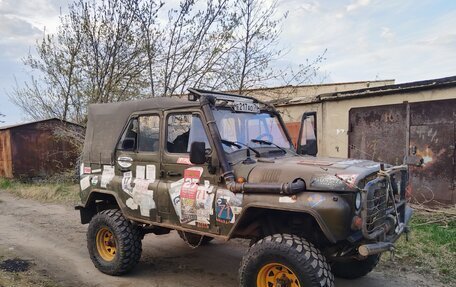 ЛуАЗ 3151, 2000 год, 400 000 рублей, 3 фотография