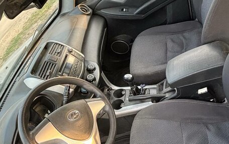 Lifan X60 I рестайлинг, 2013 год, 550 000 рублей, 13 фотография