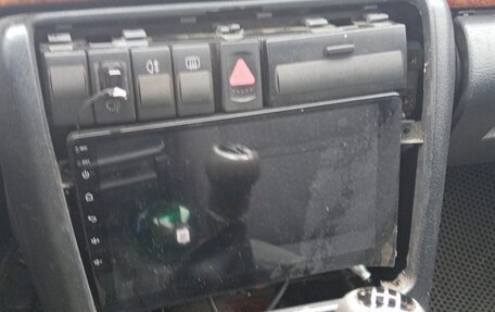 Audi A4, 1996 год, 255 000 рублей, 6 фотография