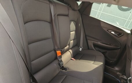 Chevrolet Malibu IX, 2018 год, 1 365 000 рублей, 23 фотография