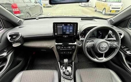 Toyota Yaris Cross, 2022 год, 1 183 033 рублей, 4 фотография