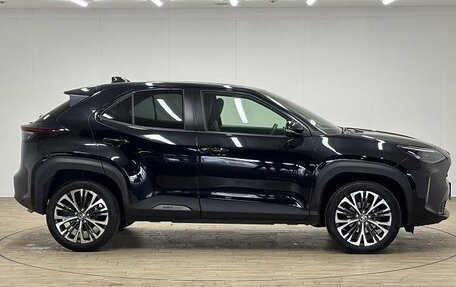 Toyota Yaris Cross, 2022 год, 1 183 033 рублей, 9 фотография