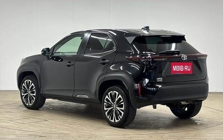 Toyota Yaris Cross, 2022 год, 1 183 033 рублей, 7 фотография