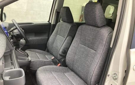 Toyota Sienta, 2022 год, 1 150 033 рублей, 14 фотография