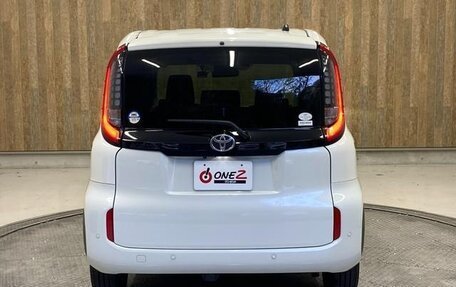 Toyota Sienta, 2022 год, 1 150 033 рублей, 9 фотография