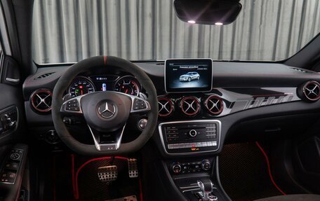 Mercedes-Benz GLA AMG, 2018 год, 3 750 000 рублей, 6 фотография