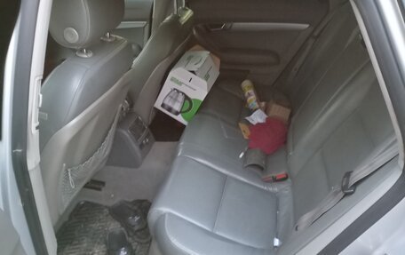 Audi A6, 2005 год, 600 000 рублей, 11 фотография